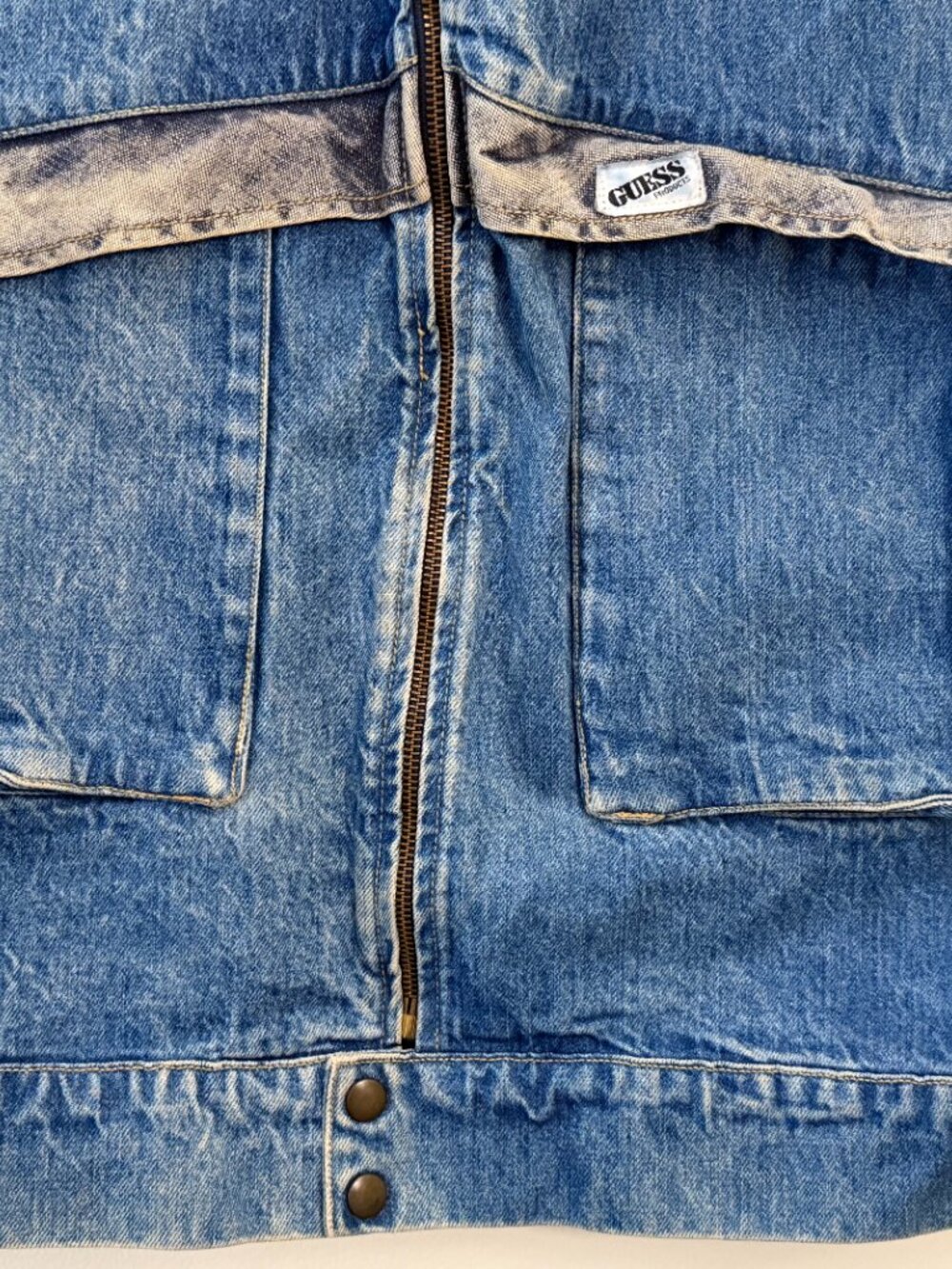 VINTAGE 80'S GUESS DENIM SKATER VEST SMALL - Picture 4 of 10